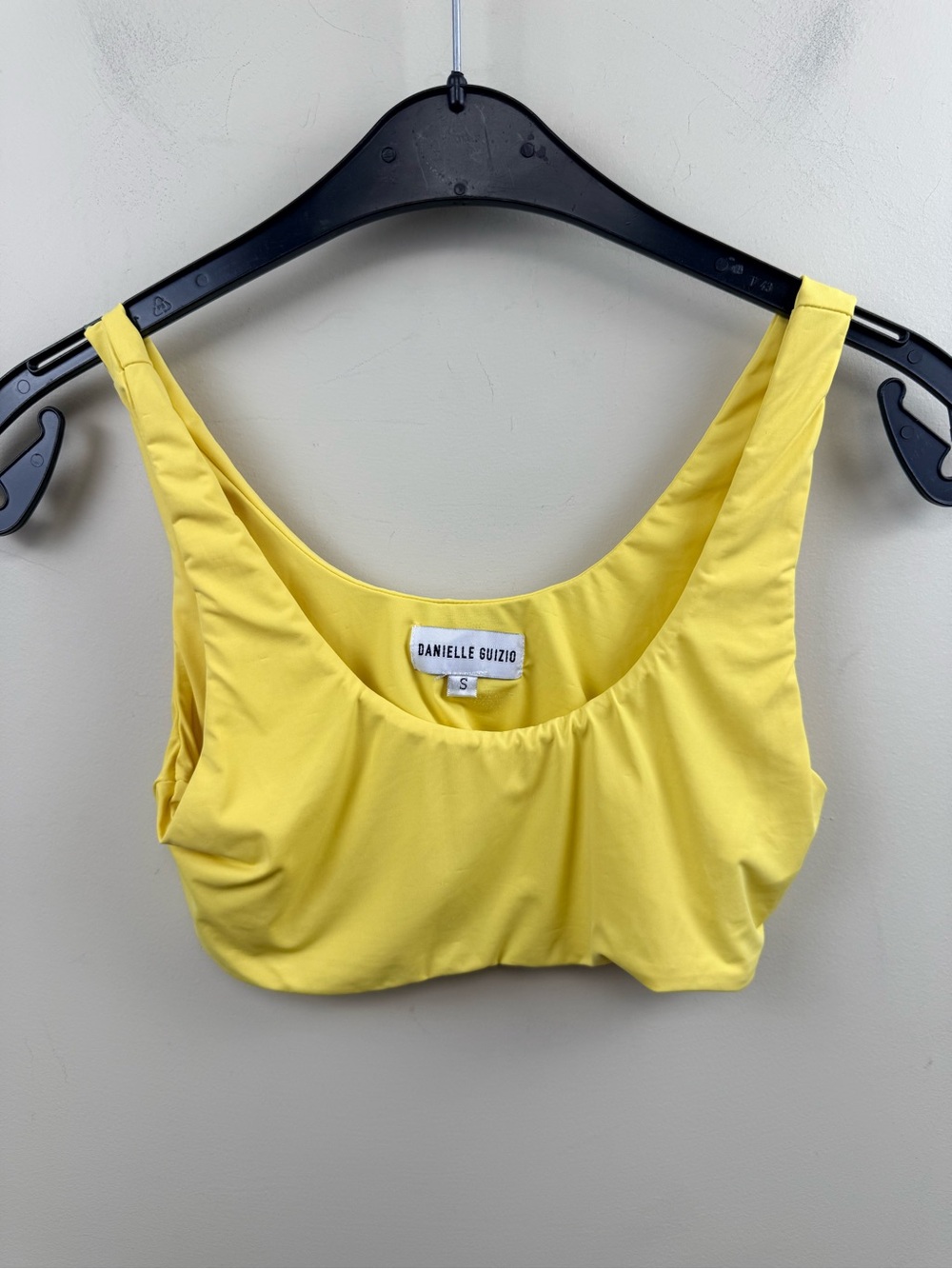 Danielle GUIZIO yellow swim bikini top Vguc